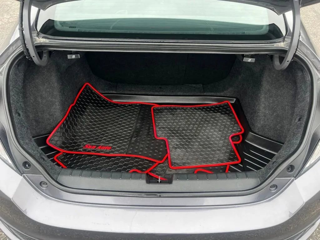 Used 2019 Honda Civic EX image 19