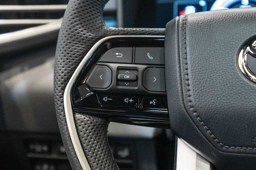 New 2026 Toyota Sequoia Platinum image 19