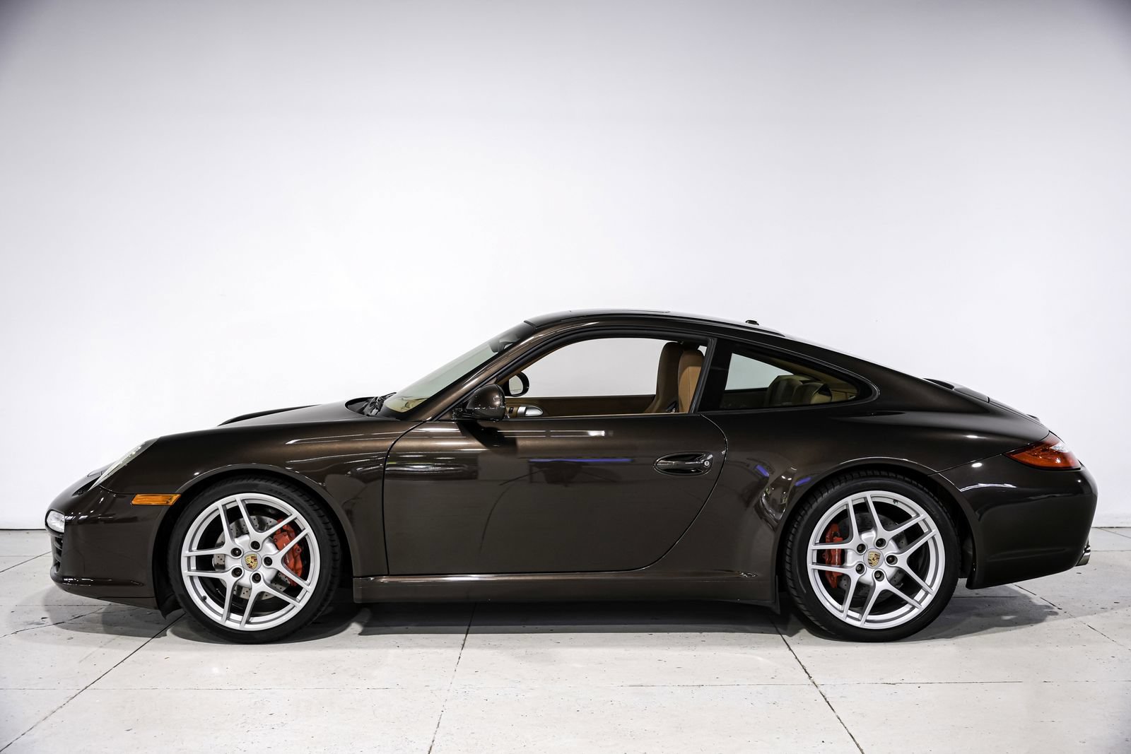 Used 2010 Porsche 911 Carrera S RWD image 7