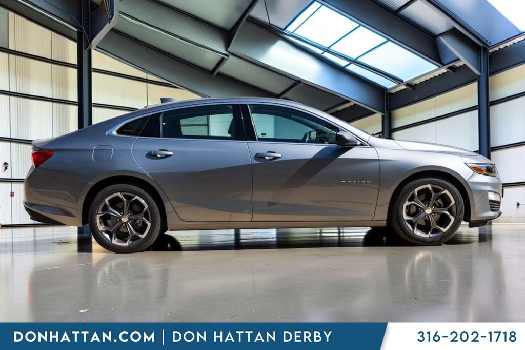 Used 2023 Chevrolet Malibu LT FWD image 29