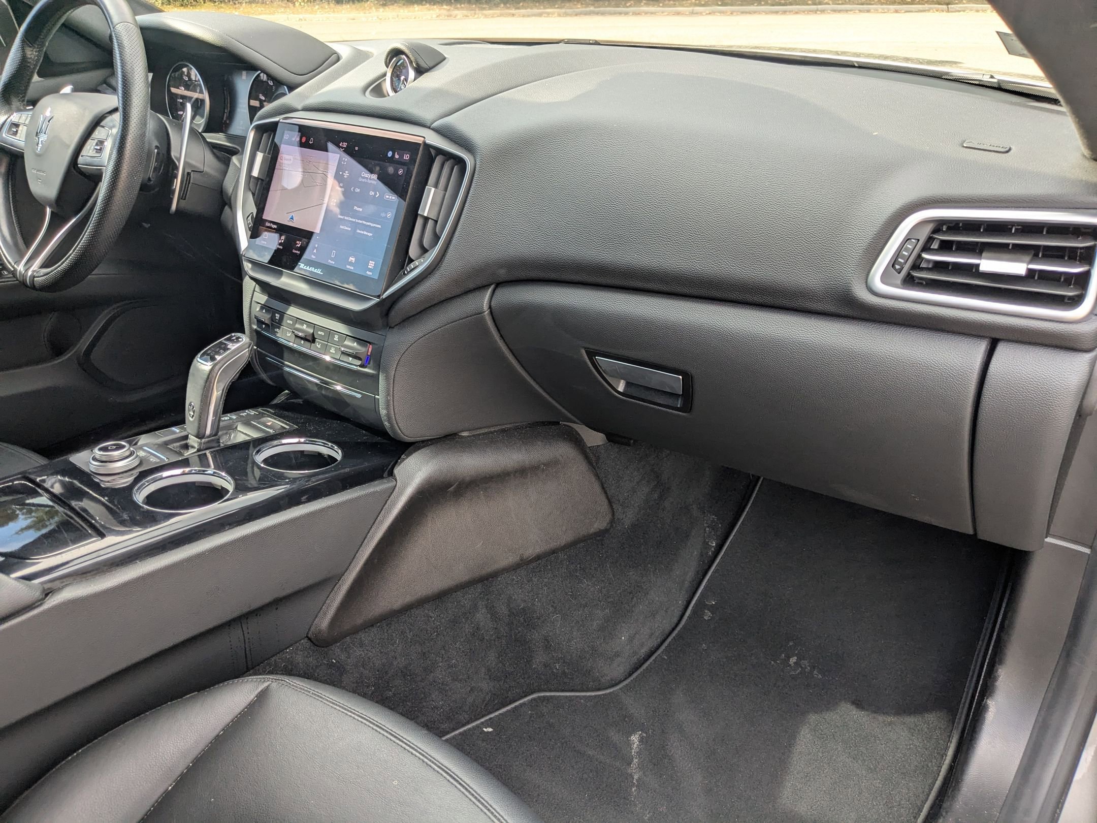 Certified 2022 Maserati Ghibli Modena Q4 image 31