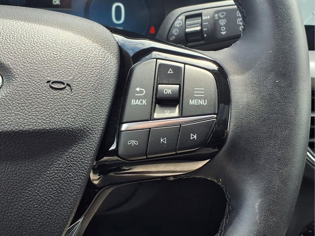 Used 2024 Ford Escape SE w/ PHEV Premium Package FWD image 14