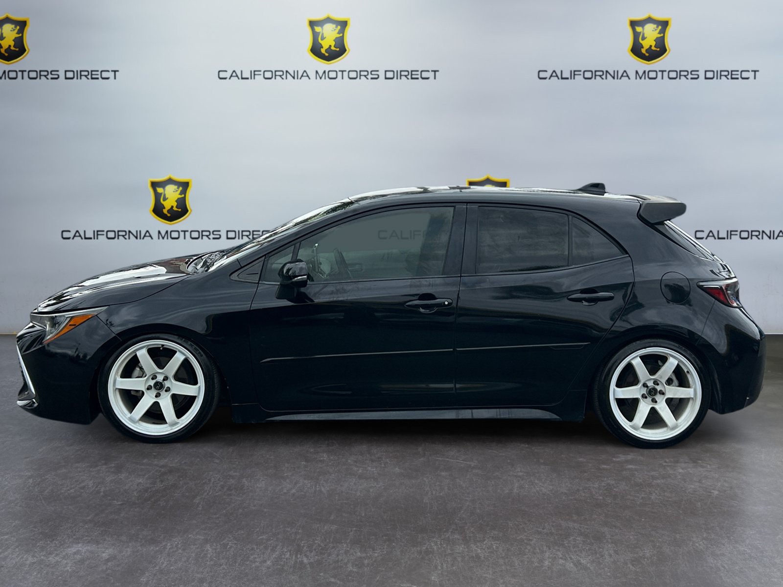 Used 2019 Toyota Corolla XSE w/ Carpet Mat Package FWD image 2