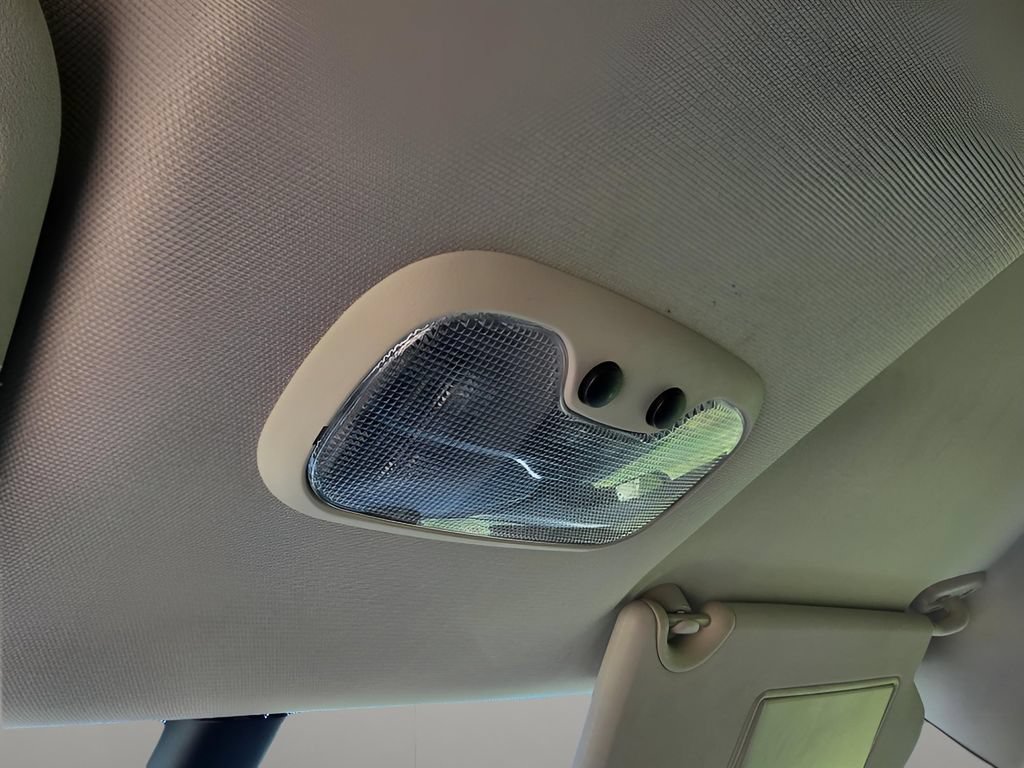 Used 2019 Dodge Journey SE w/ Blacktop Package FWD image 15
