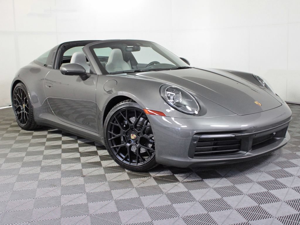 Certified 2024 Porsche 911 Targa 4S w/ Premium Package AWD/4WD image 9