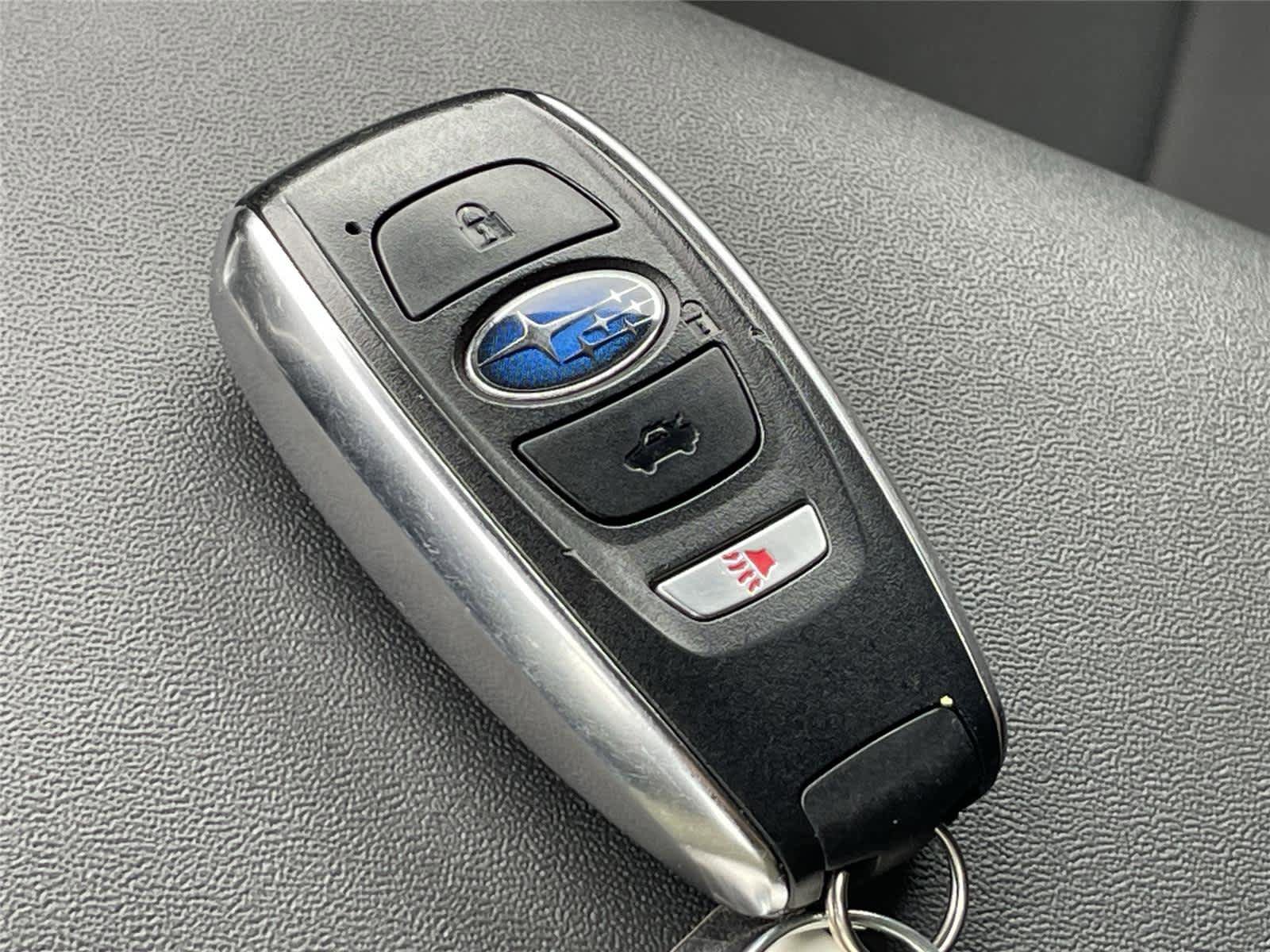 Certified 2025 Subaru Outback Premium AWD/4WD image 32