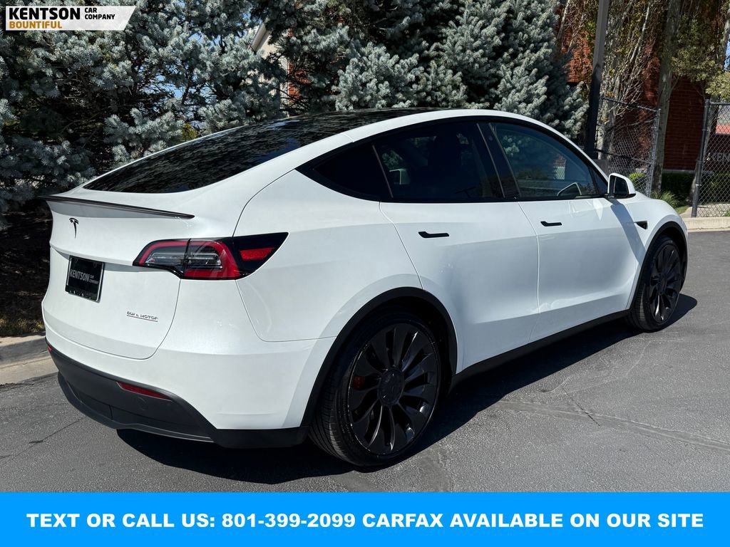 Used 2023 Tesla Model Y Performance AWD/4WD image 8
