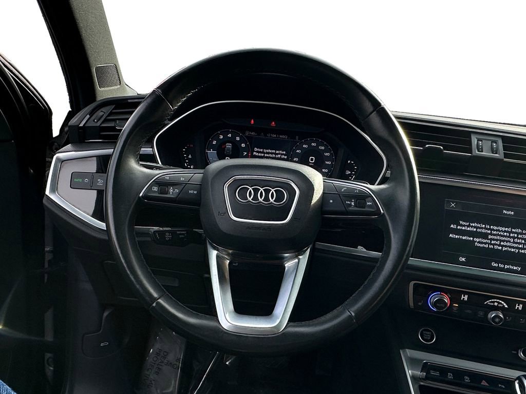 Used 2022 Audi Q3 2.0T Premium Plus w/ Premium Plus Package image 12