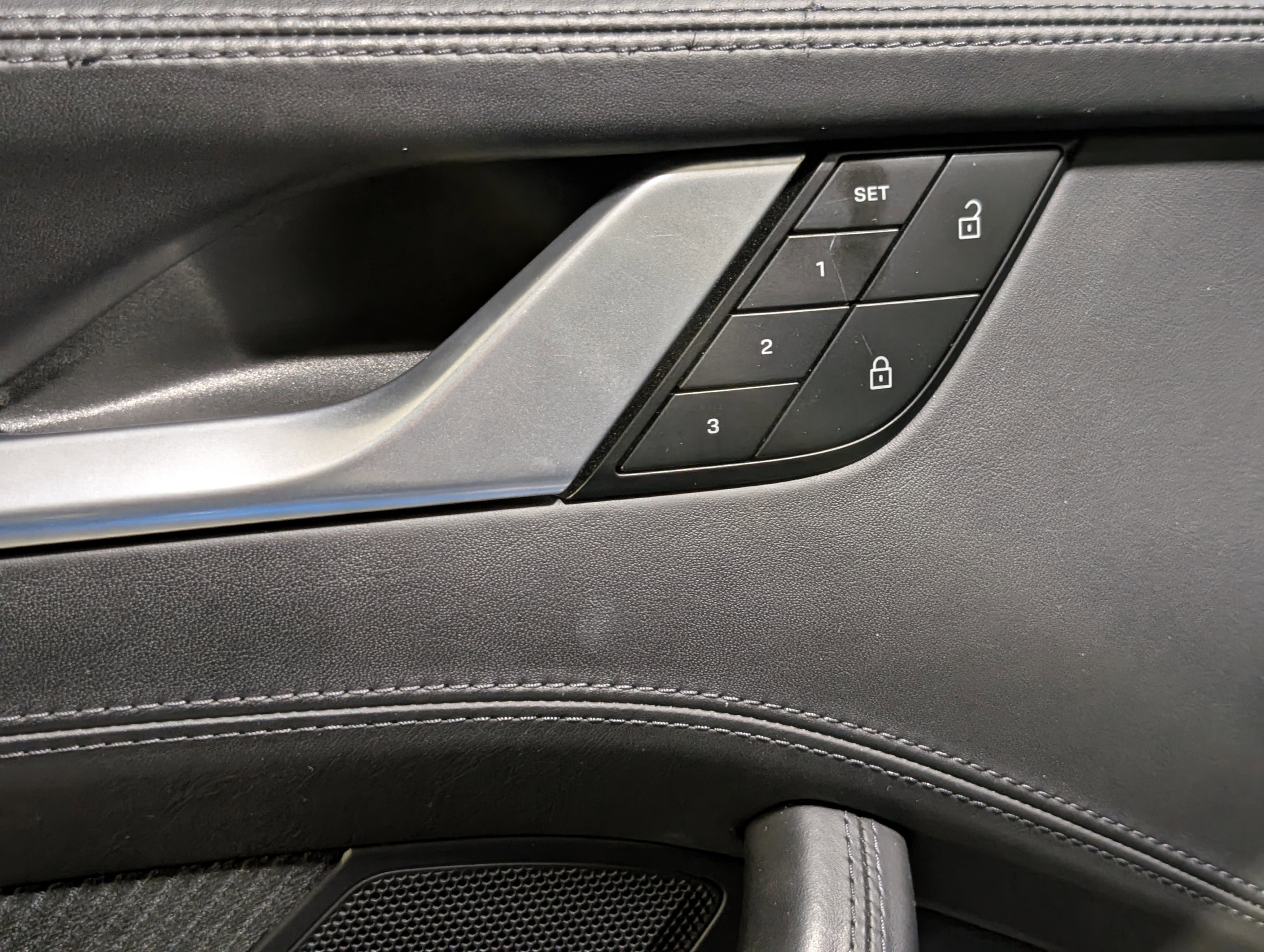 Certified 2022 Porsche 911 Targa 4S image 24