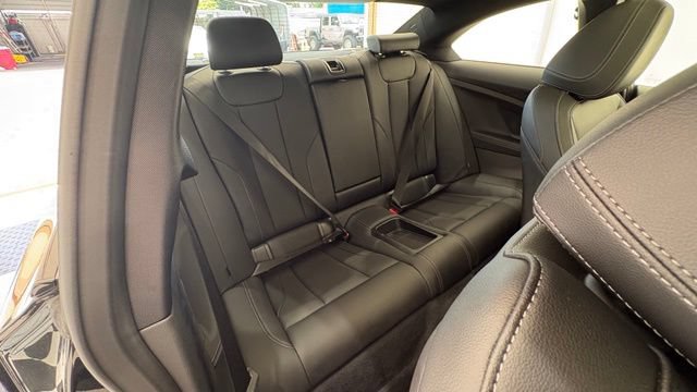 Used 2024 BMW 230i xDrive Coupe AWD/4WD image 22