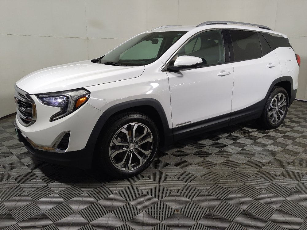 Used 2019 GMC Terrain SLT w/ Preferred Package AWD/4WD image 2