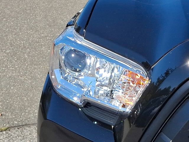 Used 2023 Toyota Tacoma SR image 12