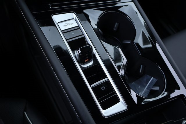 New 2026 Volkswagen Atlas SEL Premium R-Line image 25