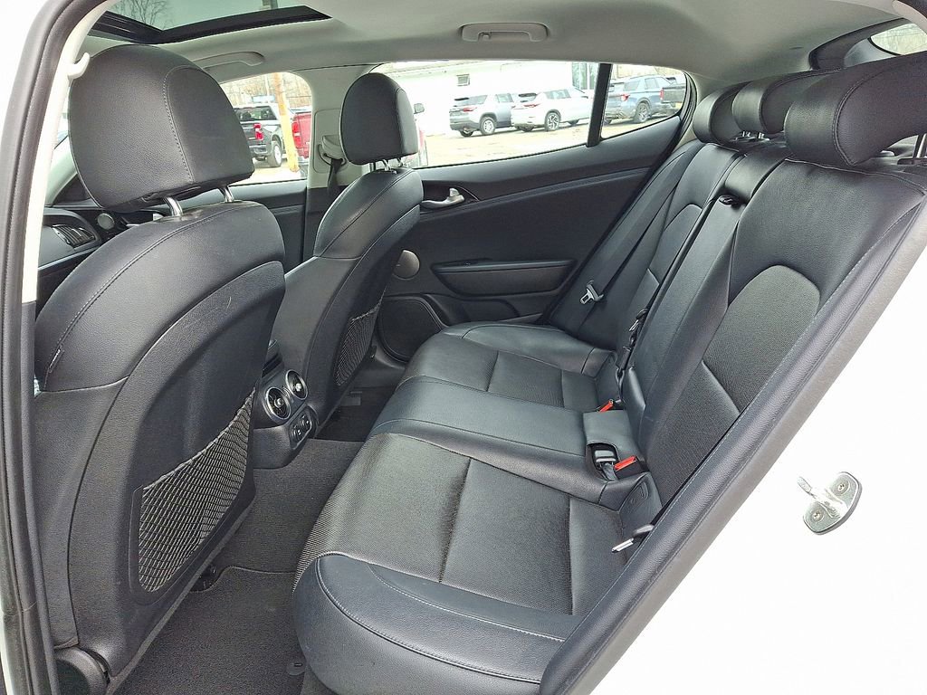 Used 2018 Kia Stinger Premium w/ Paint Protection Package image 16