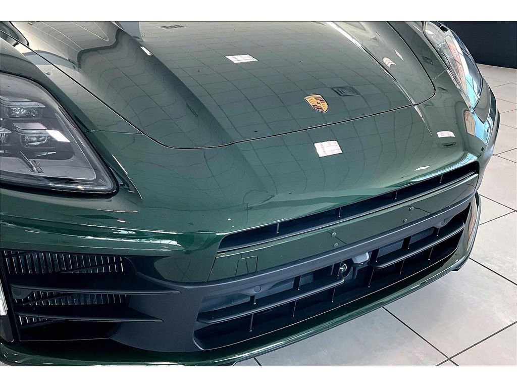 Used 2024 Porsche Panamera 4 AWD/4WD image 32