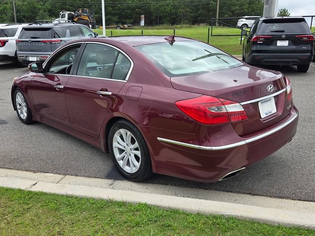 Used 2012 Hyundai Genesis 3.8 RWD image 8