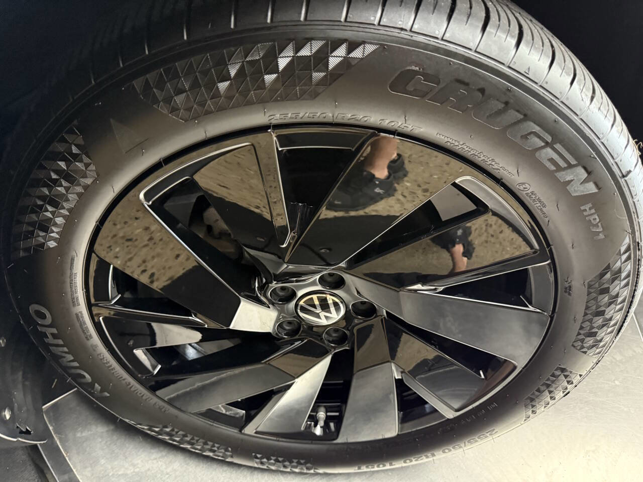 Used 2024 Volkswagen Atlas SE w/ Panoramic Sunroof Package image 33