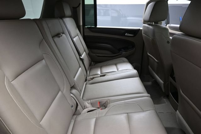 Used 2019 Chevrolet Suburban LT AWD/4WD image 32