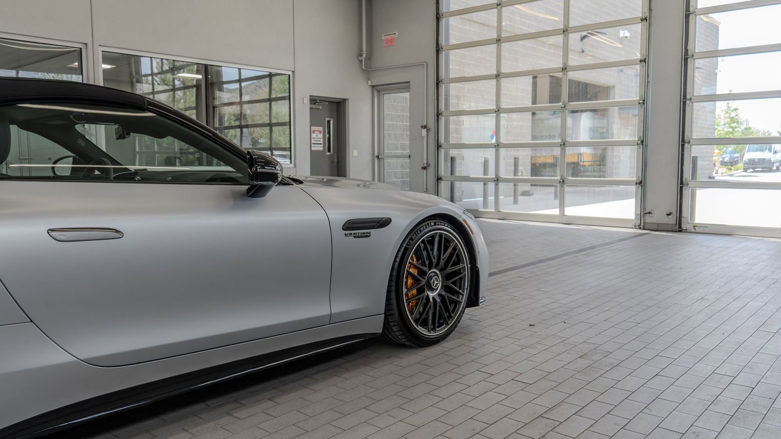 New 2026 Mercedes-Benz SL 63 AMG S e Performance 4MATIC image 34