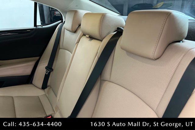 Used 2021 Lexus ES 300h w/ Accessory Package 2 image 20