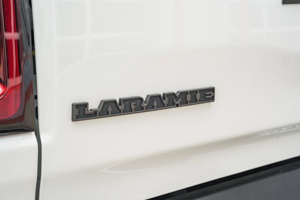 Used 2025 RAM 1500 Laramie w/ Night Edition AWD/4WD image 8