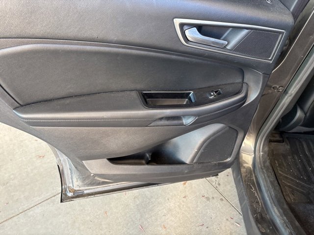 Used 2015 Ford Edge SEL w/ Equipment Group 201A image 22