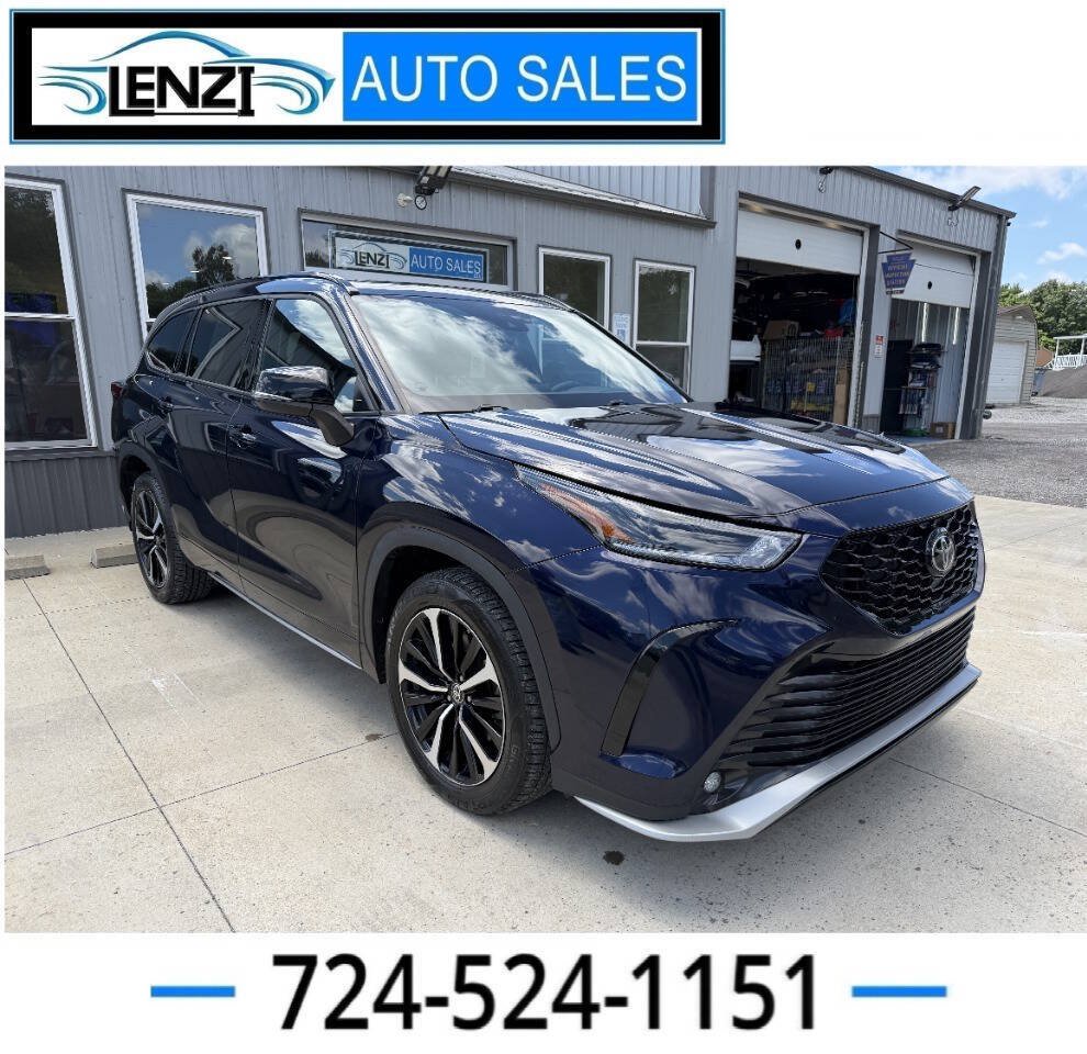 Used 2022 Toyota Highlander XSE AWD/4WD image 1