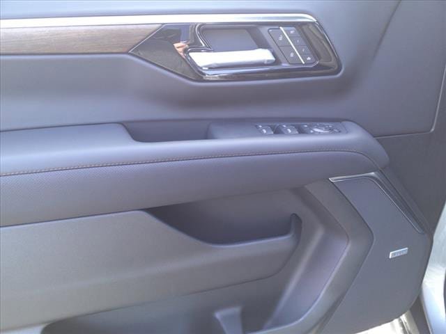 New 2025 Chevrolet Tahoe High Country image 9