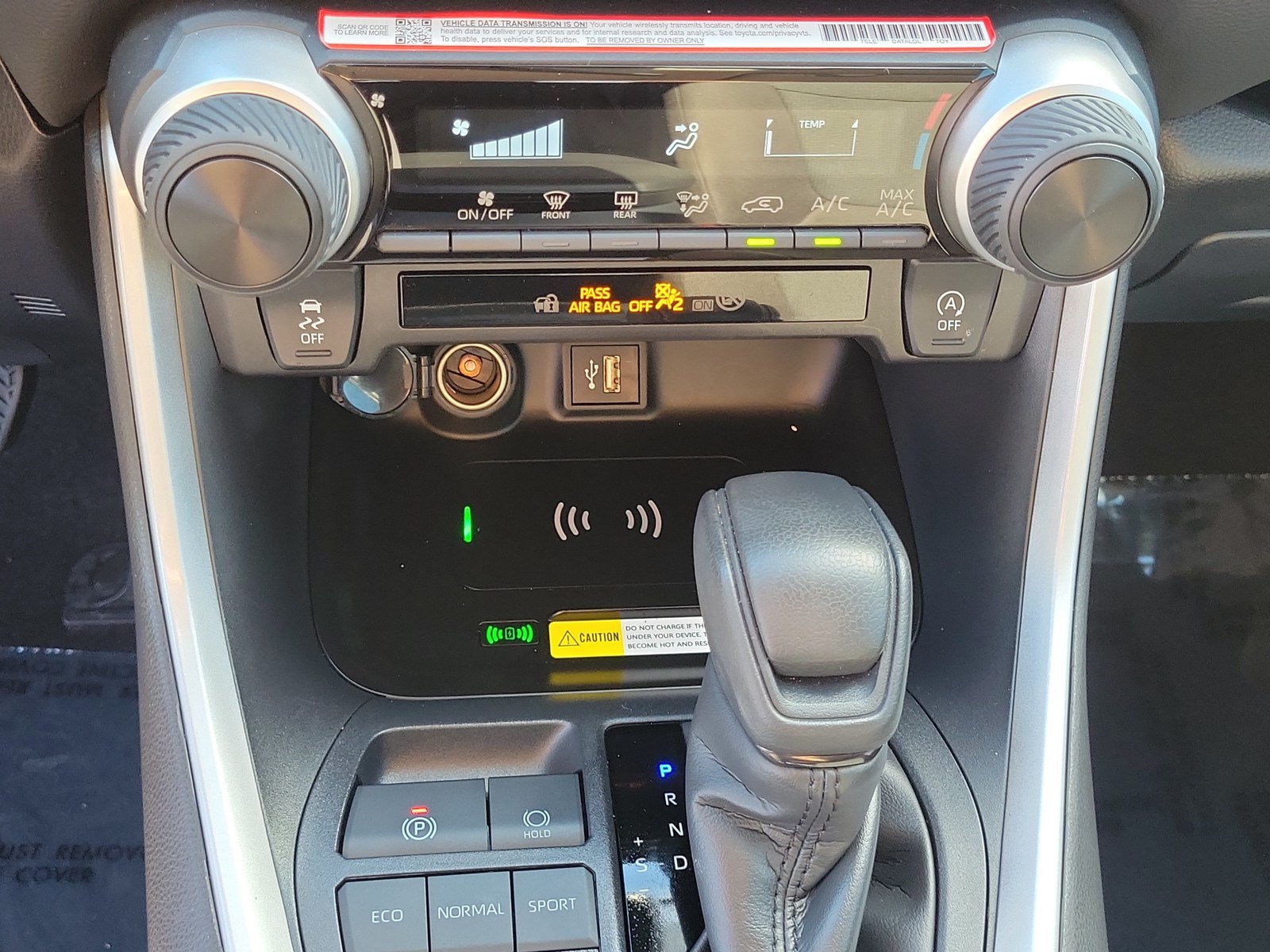 Used 2025 Toyota RAV4 LE FWD image 22