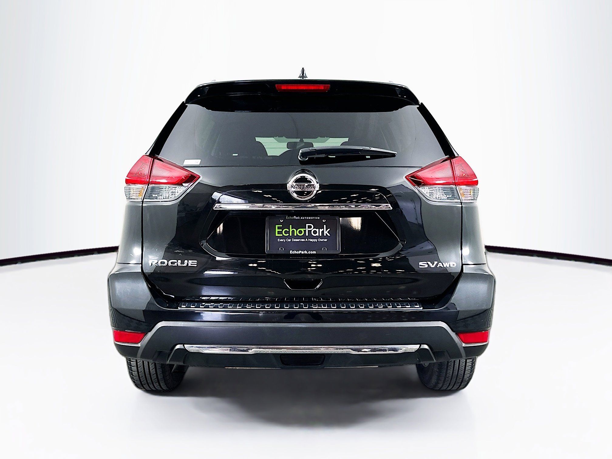 Used 2018 Nissan Rogue SV image 7