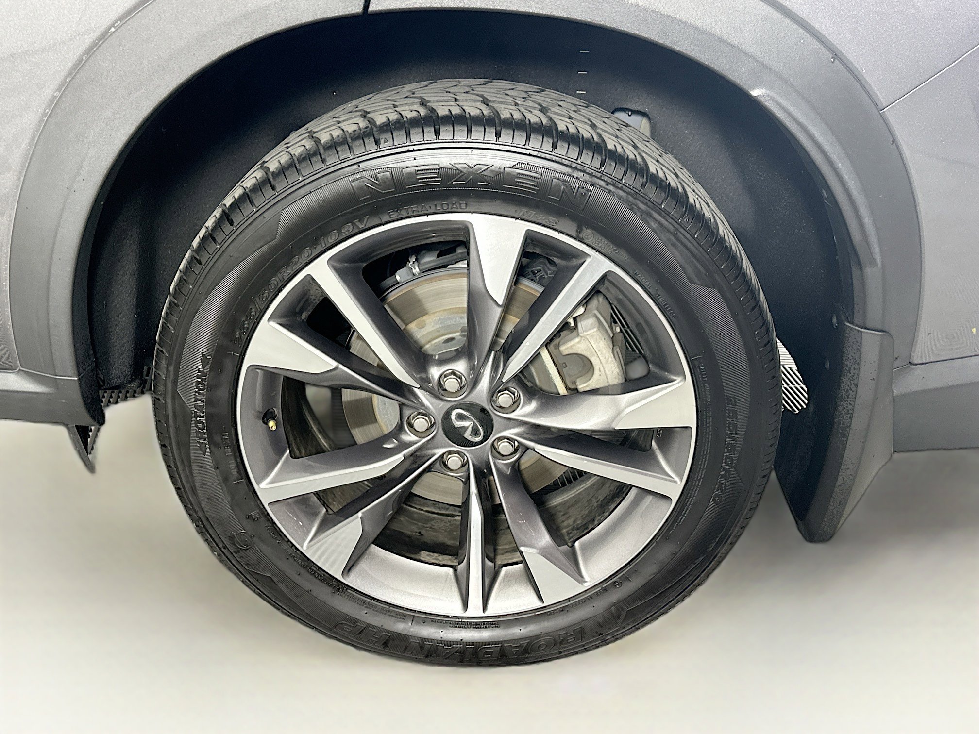 Used 2023 INFINITI QX60 Luxe w/ Cargo Package image 11