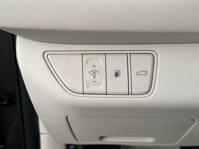 New 2026 Genesis G70 2.5T Prestige image 14