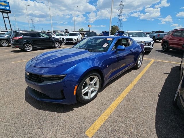 Used 2020 Chevrolet Camaro LT RWD image 6