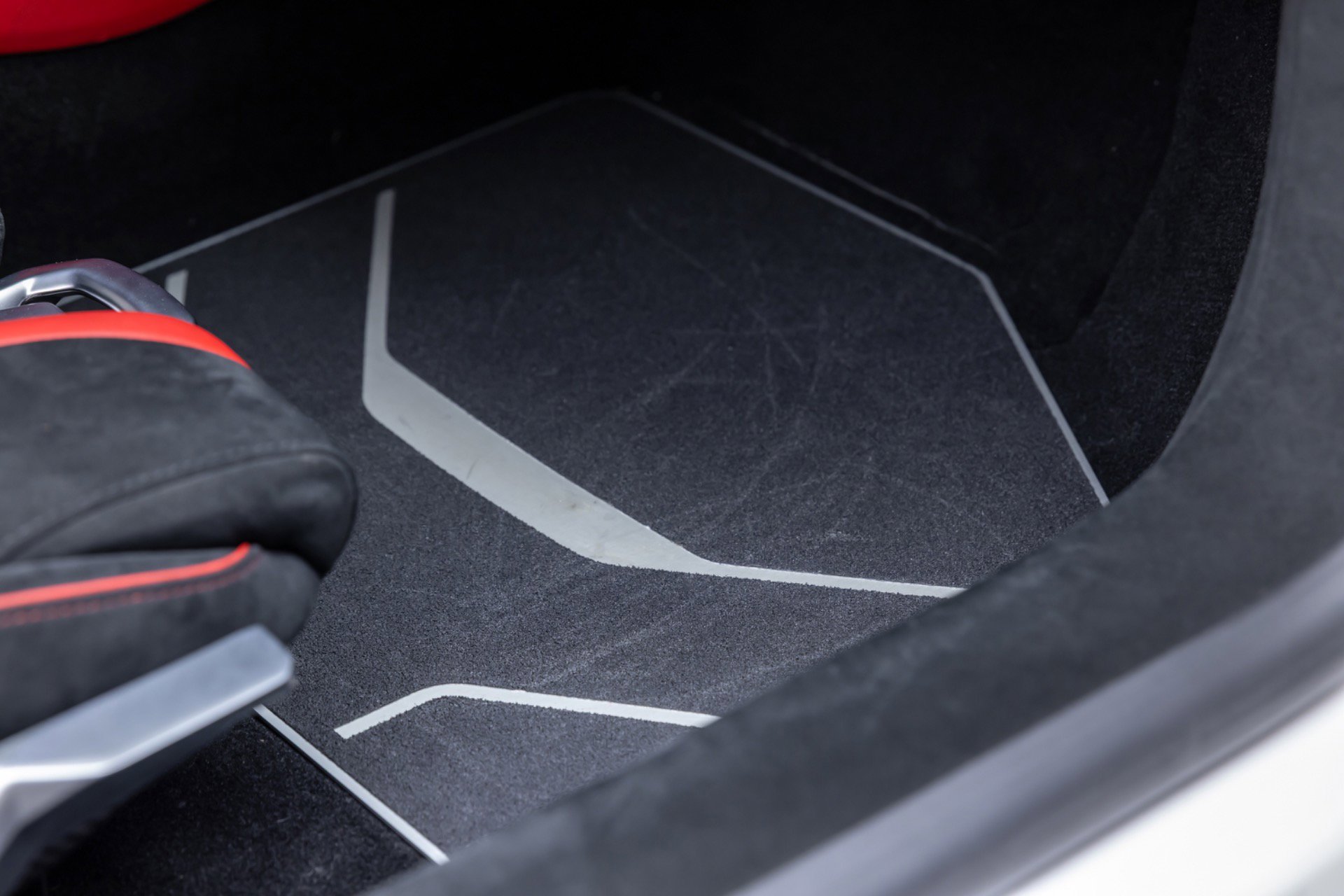 Used 2022 Lamborghini Huracan STO image 58