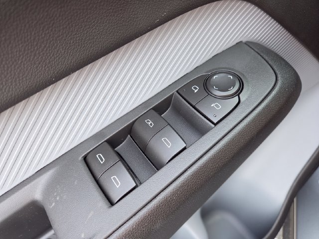New 2027 Chevrolet Bolt LT w/ Comfort Package FWD image 8