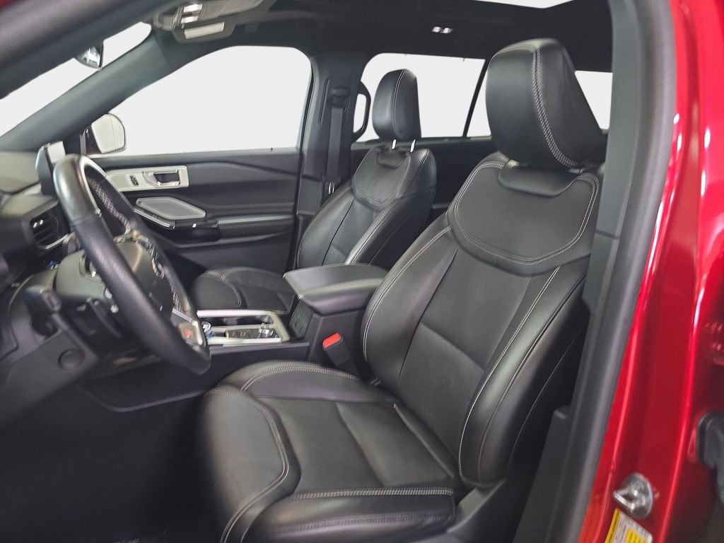 Used 2023 Ford Explorer ST w/ Equipment Group 401A AWD/4WD image 17