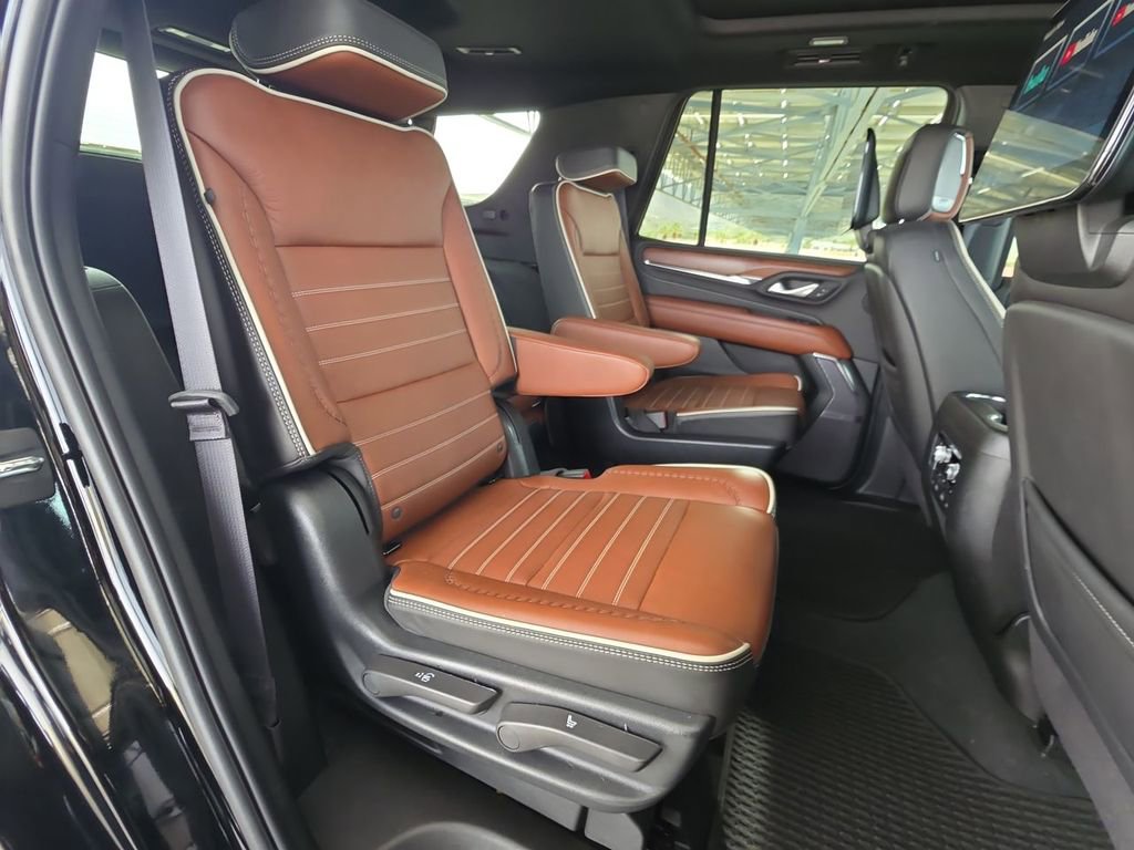 Used 2024 GMC Yukon Denali Ultimate image 28