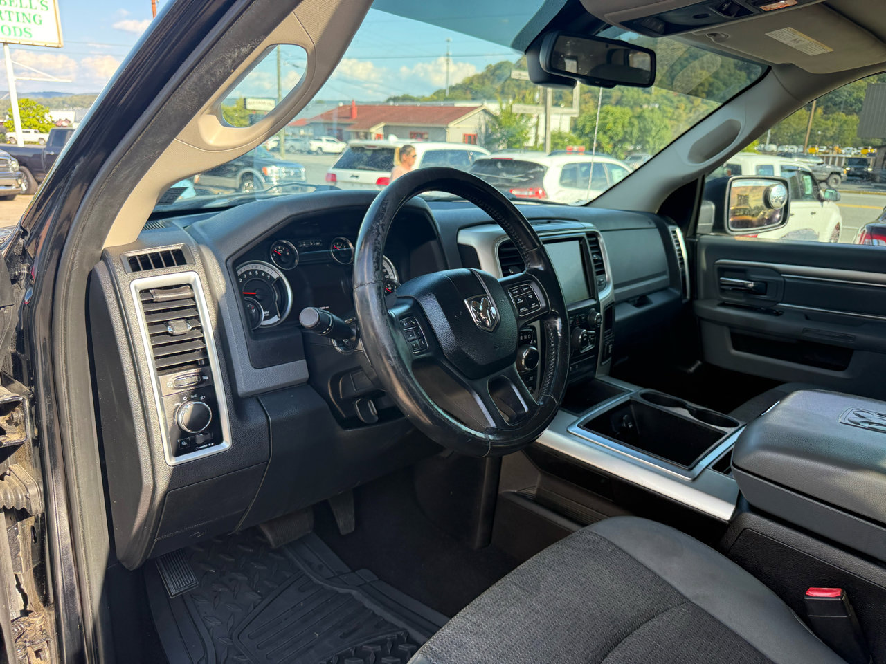 Used 2014 RAM 1500 Big Horn image 32