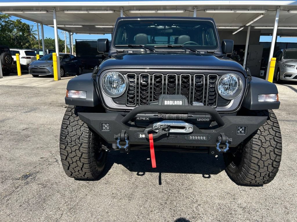 New 2026 Jeep Gladiator Sport AWD/4WD image 9