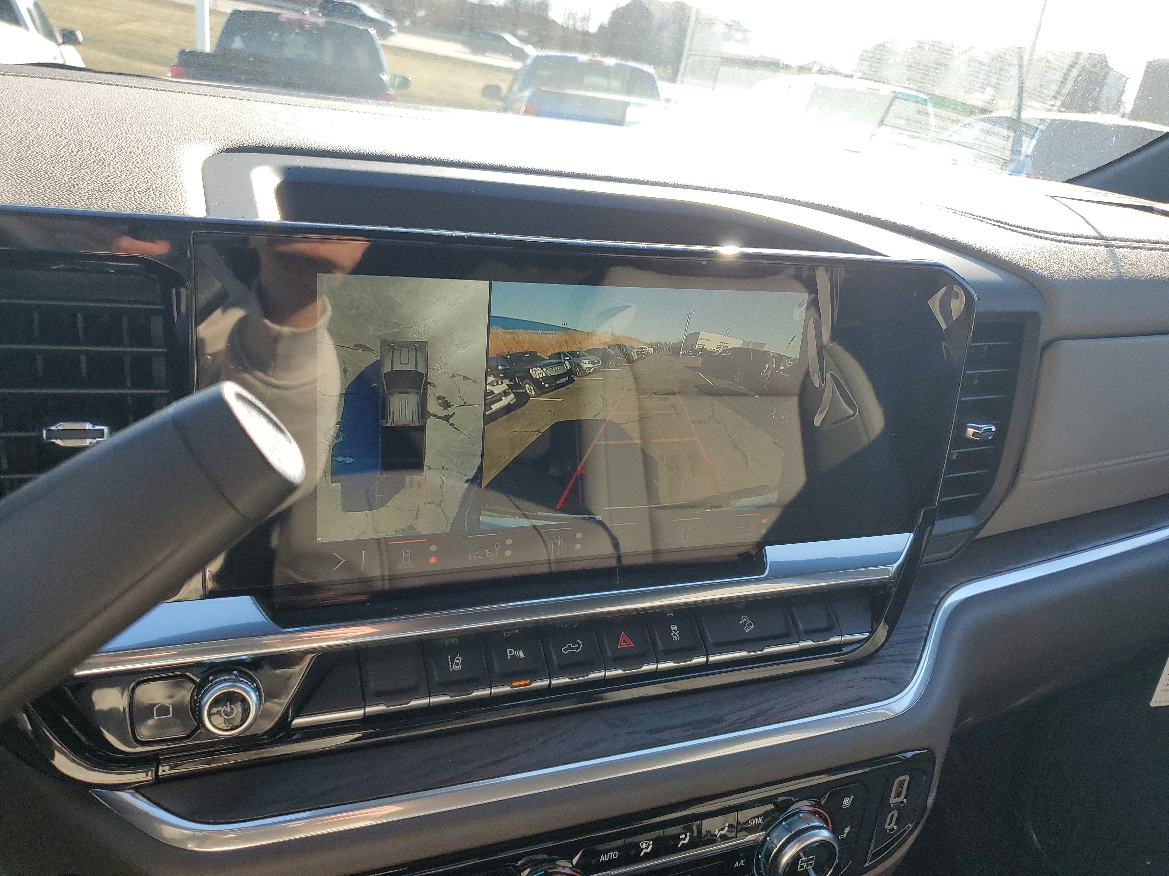 New 2025 GMC Sierra 2500 SLT w/ SLT Premium Package image 19