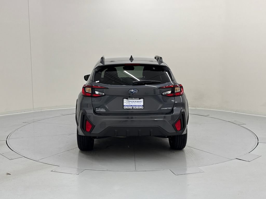 Used 2024 Subaru Crosstrek 2.0i Premium image 3