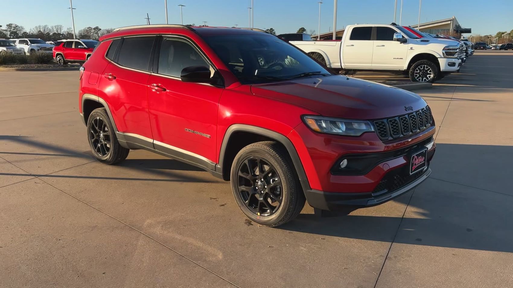 New 2026 Jeep Compass Latitude image 3