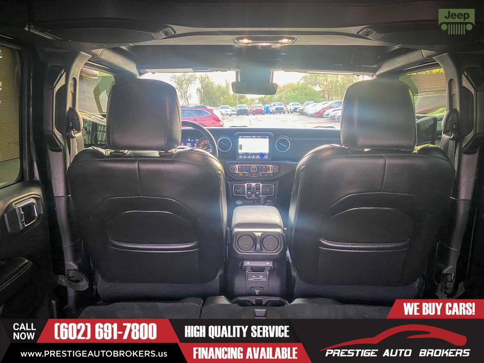 Used 2019 Jeep Wrangler Unlimited Sahara image 21