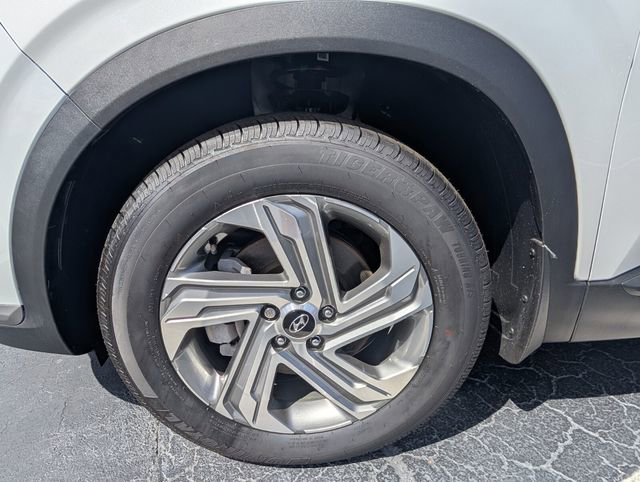 Used 2022 Hyundai Santa Fe SE image 16