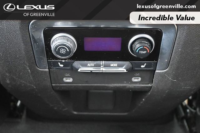 Used 2021 Chevrolet Tahoe Premier w/ Premium Package AWD/4WD image 22