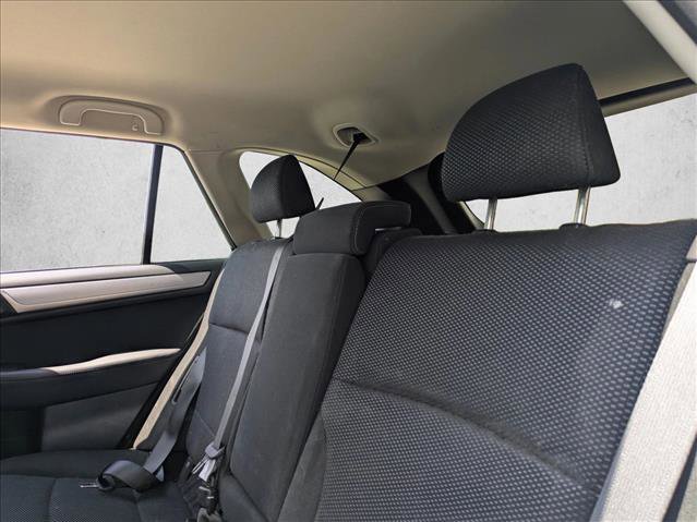 Used 2018 Subaru Outback 2.5i Premium image 12