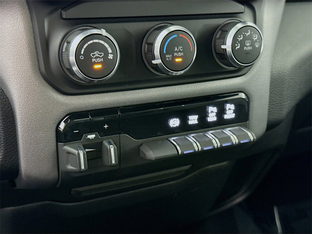 Used 2022 RAM 3500 Big Horn w/ Night Edition image 8