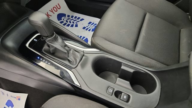 Used 2024 Toyota Corolla LE FWD image 13
