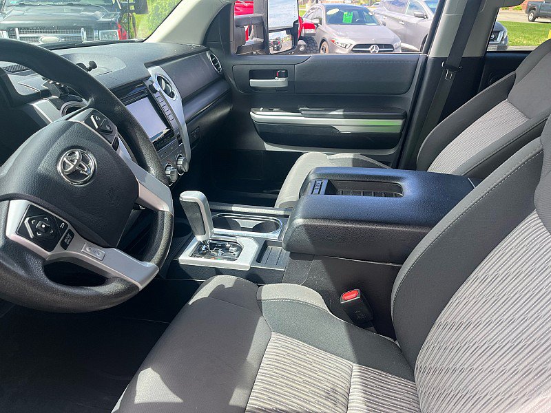 Used 2016 Toyota Tundra SR5 w/ TRD Off Road Package AWD/4WD image 15