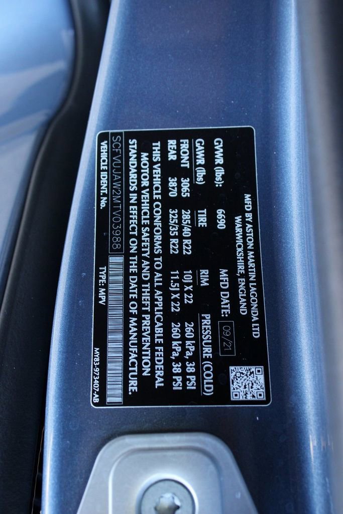 Used 2021 Aston Martin DBX image 29